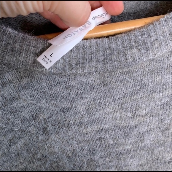 Aritzia The Group by Babaton Malcorra Sweater Grey - Picture 4 of 7